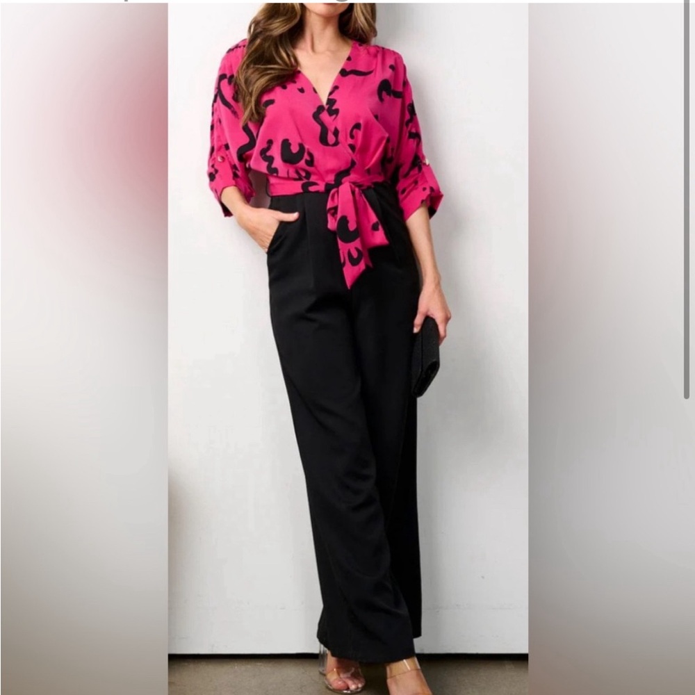 CLOSET CLEARANCE 5 Dollars 
   WOMEN'S 3/4 PUFF SLEEVE SURPLICE POCKETS SELF TIE